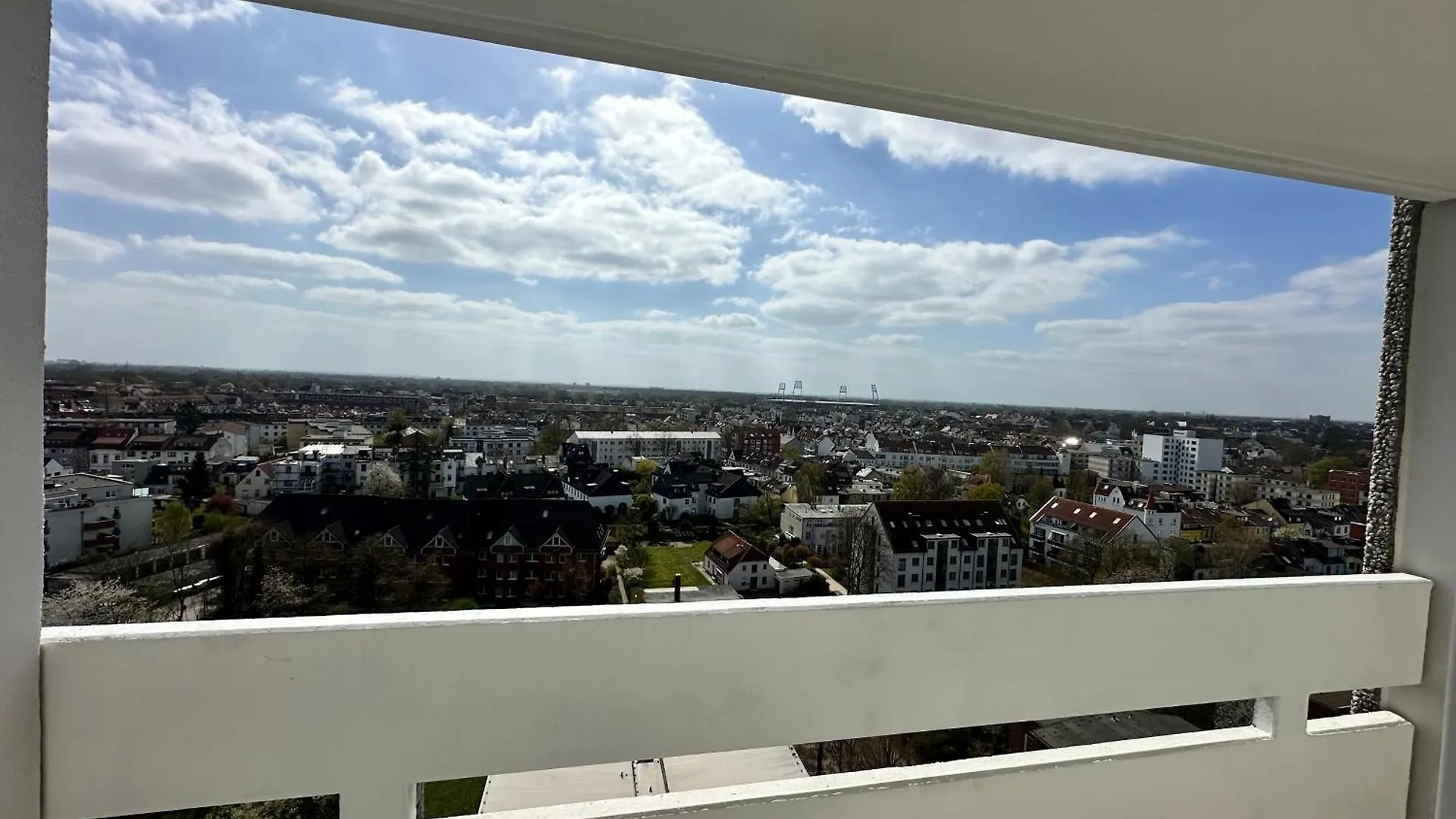 Apartment Luma-Traumhafte Stadt-Aussicht Vom 12 Stock Voll Moebliert 1212 Bremen Germany